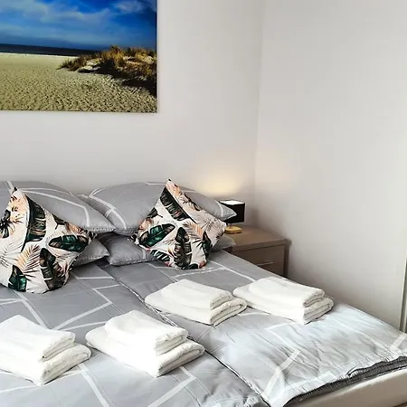 Pod Brzozami Apartamenty Gorna Ustronie Morskie Exterior foto